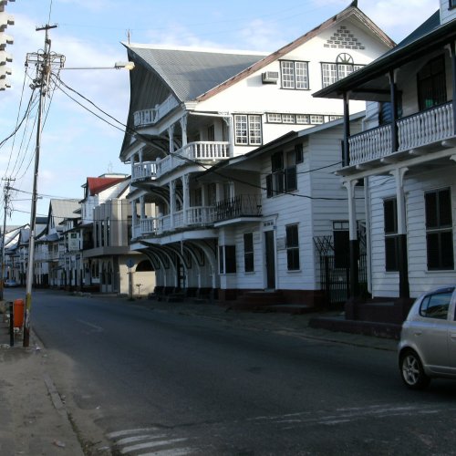 Paramaribo Quiz: questions and answers