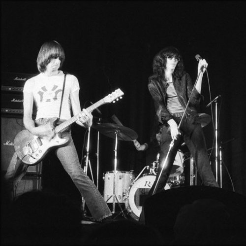 Ramones Quiz: questions and answers