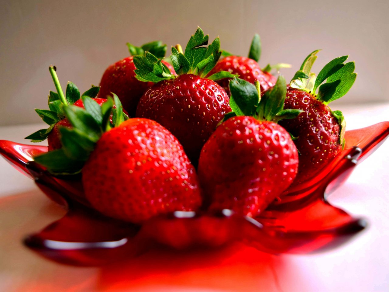 Ripe Strawberries jigsaw puzzle