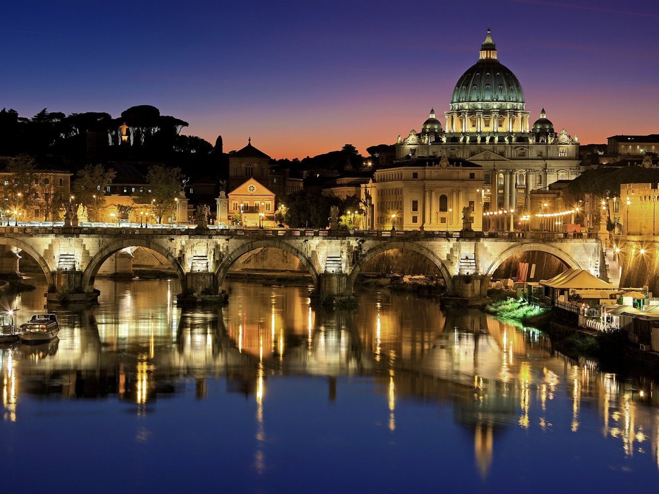 Basilica of St. Peter in the Vatican at Night Online Jigsaw Puzzle