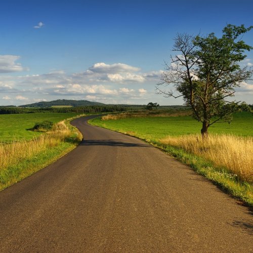 Countryside road jigsaw puzzle
