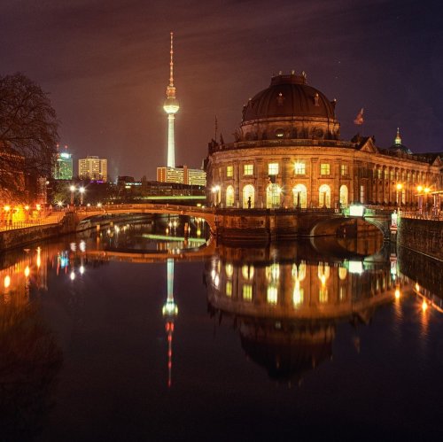 The night view of Berlin jigsaw puzzle