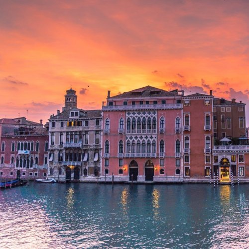 Sunset Over Grand Canal Online Jigsaw Puzzle