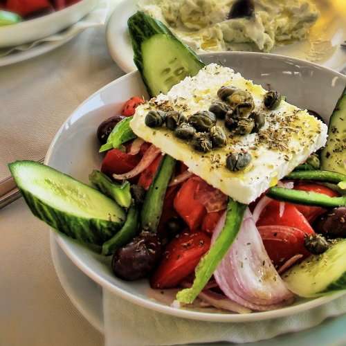 Greek Cuisine Quiz: questions and answers