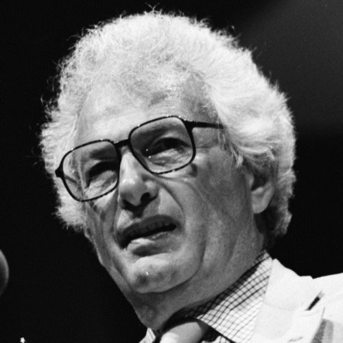 Joseph Heller Quiz: questions and answers