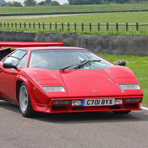 Lamborghini Countach Quiz: questions and answers