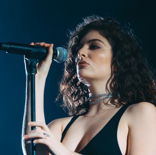 Lorde Quiz: questions and answers