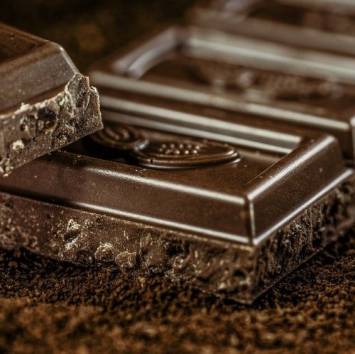 Chocolate is a very delicious and flavorful symbol, don't you think? And who do many of the world's sweet tooth associate it with?